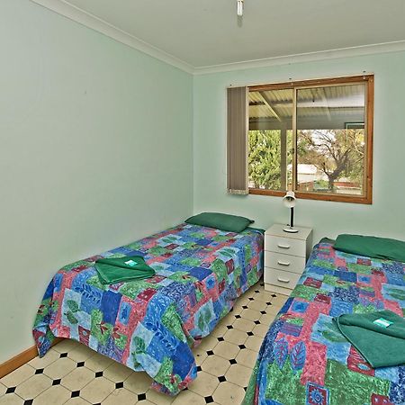 Acclaim Pine Grove Holiday Park Esperance Kültér fotó